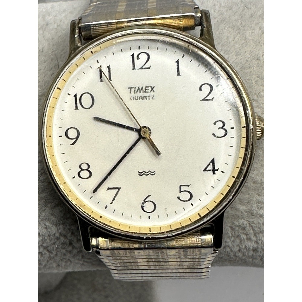 Vintage 1994 Timex Mens New Battery B8 32MM‎ 6.5" Stretch Band H43